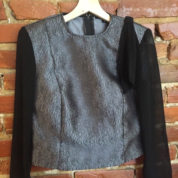 Kathy Cole Colorblock blouse with lace overlay - Picture 1 of 3